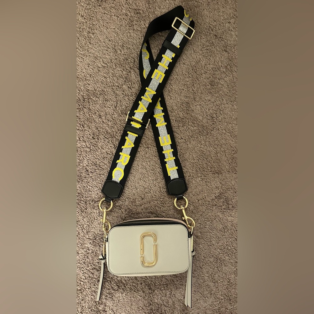 marc jacob’s snapshot bag